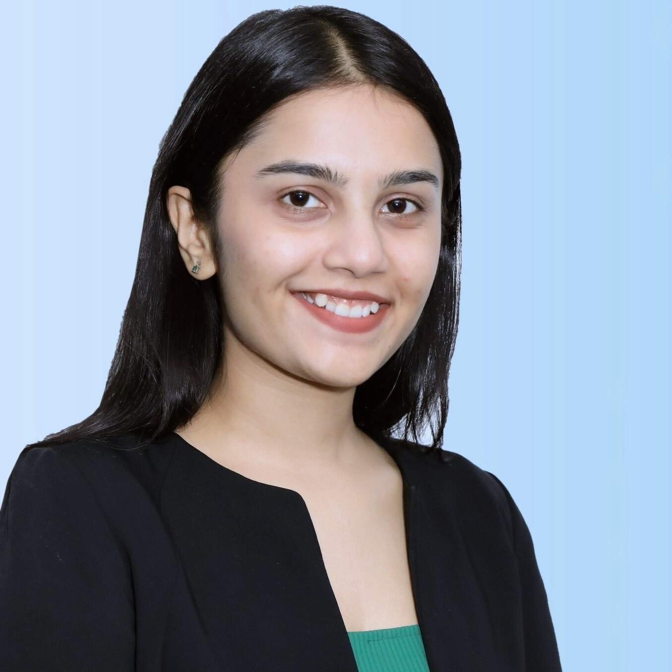 Portrait of Veronica Ratnesh